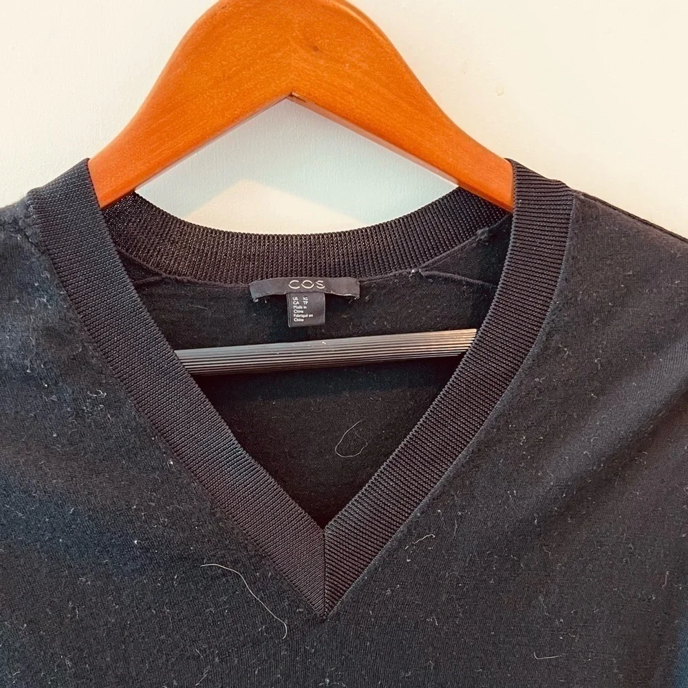 COS Wool V-Neck Top - Picture 3 of 13
